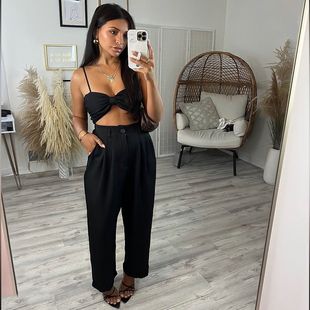 Z's Boutique Show Off Set